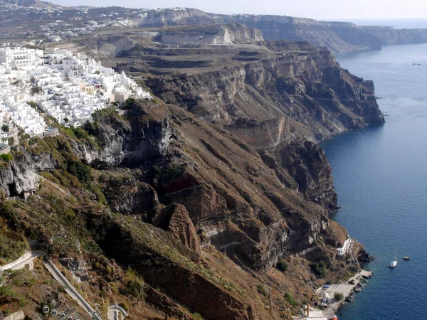 Vista Panorâmica Das Montanhas Mar Natureza Cidade Fira Ilha Santorini — Fotografia de Stock