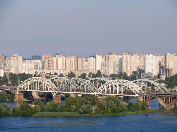 Vista Sul Fiume Dnipro Sui Ponti Kiev Sulla Riva Sinistra — Foto Stock