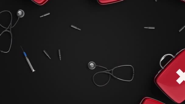 Animation Ralenti Valises Médicales Rouges Stéthoscopes Seringues Sur Fond Sombre — Video