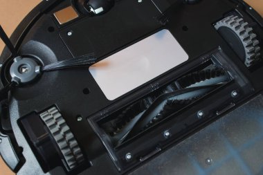 Robot Elektrikli Süpürge. Modern akıllı elektronik temizlik teknolojisi.