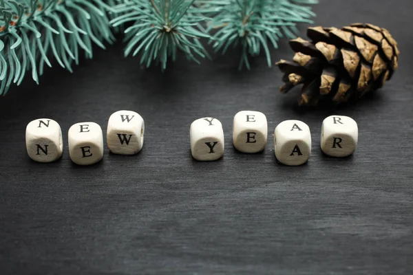 Inscription Bonne Année Branche Arbre Noël Sur Fond Noir — Photo