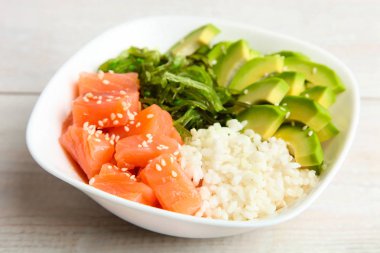 Hawaiian çanak poke kase ve hashi, giydirin-up. 