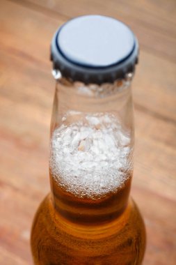  light bira şişesiyle 