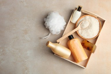 Vücut bakım kozmetik, deniz tuzu, bez ve doğal el yapımı böylece