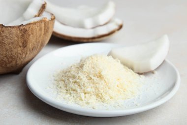 doğal egzotik hindistan cevizi ve hindistan cevizi cips