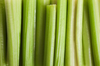 gevrek dilimlenmiş kereviz