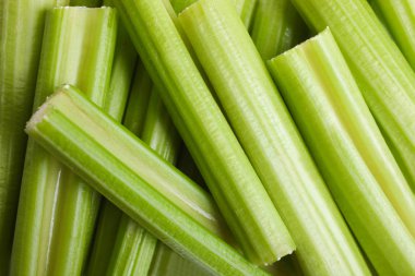 gevrek dilimlenmiş kereviz