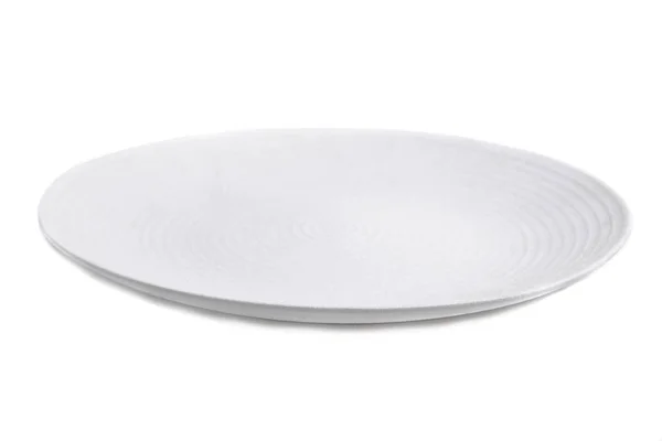Jeden čistý kulatý prázdný talíř — Stock fotografie