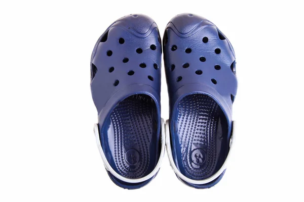 Sandalias Goma Azul Para Niños Aisladas Sobre Fondo Blanco — Foto de Stock