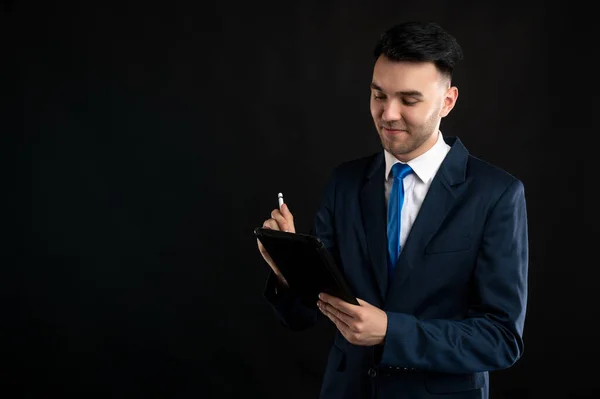 Portrait Business Man Wearing Blue Business Suit Tie Take Notes — Stock Photo, Image