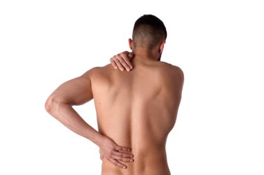Sırt ağrısı olan genç bir adam. Atlet sırtıağrıyor. Adam sırtını incitti. Spor hekimliği kavramı