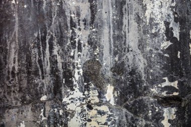 Duvar doku kırık sıva ve badana ile.