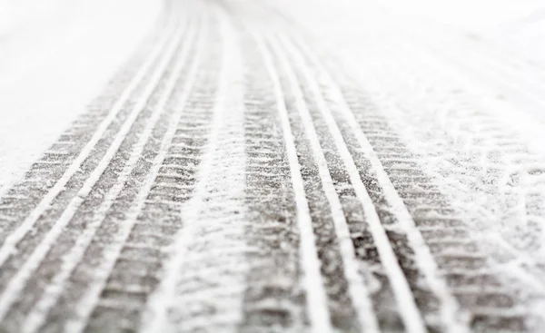 Wheel Tracks Winter Road Covered Snow — Stock Photo, Image