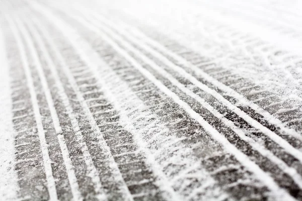 Wheel Tracks Winter Road Covered Snow — Stock Photo, Image