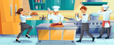 Restoran personeli mutfakta acele yemek pişiriyor.