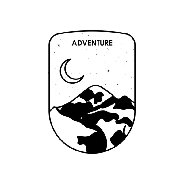 Insigne d'aventure avec montagne de neige et demi lune, style silhouette — Image vectorielle