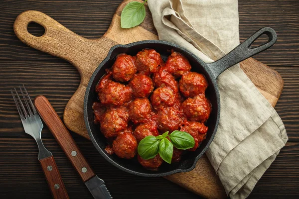 Fleischbällchen in Tomatensauce — Stockfoto