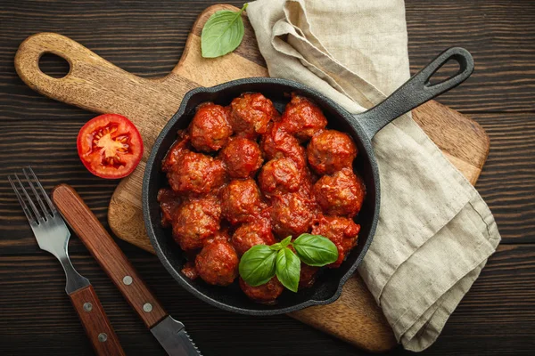 Meatballs in tomato sauce — Stock Photo, Image