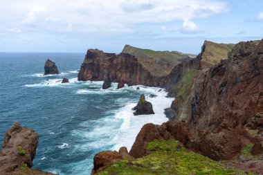 Portekiz, Madeira 'da Ponta do Rosto' nun sahil kayalıkları