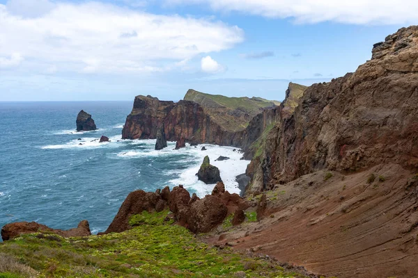 Portekiz, Madeira 'da Ponta do Rosto' nun sahil kayalıkları