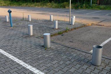 Eğlence merkezinin boş otoparkı