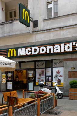 Katowice 'deki en eski McDonald' s barı.