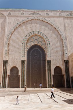 2013 yılında Fas 'ın en büyük şehir ve iş merkezi olan Kazablanka' daki Hasan II Camii..