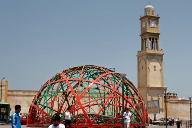 Fas 'ın en büyük şehir ve iş merkezi olan Kazablanka' daki Birleşmiş Milletler Meydanı, 2013.