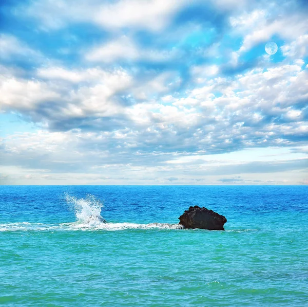 Famous Blue Emerald Sea Bay Birthplace Aphrodite Cyprus Dramatic Cloudy — Stock Photo, Image