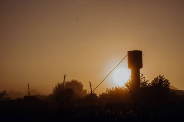 Sabah sisi ve su kulesi