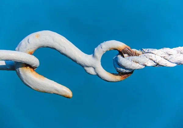 Hook Hanging Warship — Stock Photo, Image