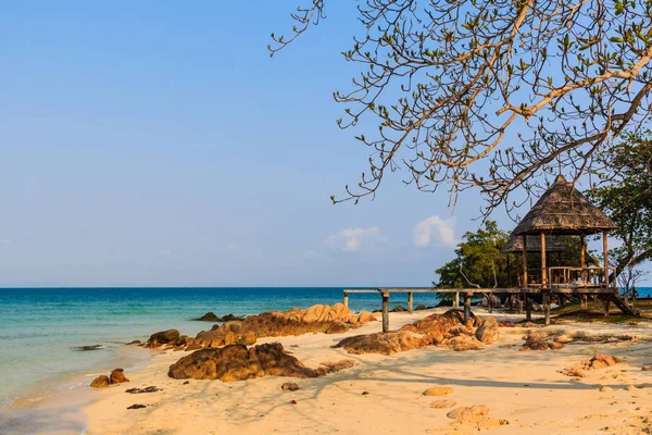 Lusthus Och Wooden Väg Tropical Resort Strandpromenaden Koh Mun Nork — Stockfoto