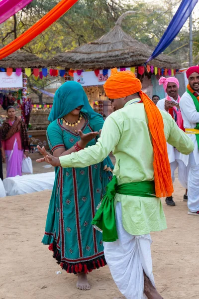 Een Indiase Coule Dansen Volksdans Van Haryana Staat Met Traditionele — Stockfoto