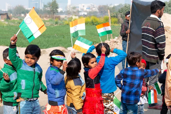 Noida Uttar Pradesh India Styczeń 2020 Młodzi Indyjscy Studenci Slumsów — Zdjęcie stockowe