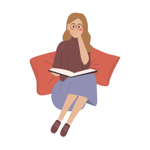 Девушка с книгой на полу и подушками — стоковый вектор