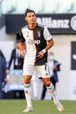 TURIN, İtalya - 04 Temmuz 2020 İtalyan Serie A Soccer Championship. Juventus Torino 'ya karşı 4-1, Cristiano Ronaldo, Juventus. 