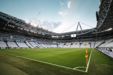Turin, İtalya - 11 Temmuz 2020: İtalyan Serie A Soccer Championship. Juventus, Atalanta 'ya karşı 2-2, Boş Allianz Stadyumu