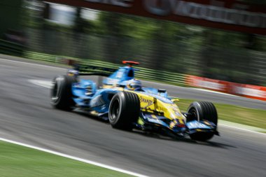 IMOLA, İtalya - 21. / 23RD Nisan 2006: F1 Dünya Şampiyonası. San Marino Grand Prix 'si, Fernando Alonso, İspanya, Renault