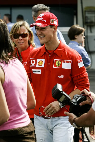 IMOLA, İtalya - 21. / 23RD Nisan 2006: F1 Dünya Şampiyonası. San Marino Grand Prix 'si, Michael Schumacher, Almanya, Ferrari
