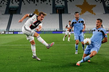 Turin, İtalya - 20 Temmuz 2020 İtalyan Serie A Futbol Şampiyonası. Juventus Lazio 'ya karşı 2-1, Aaron Ramsey, Juventus.