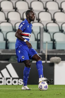 Omar Colley, Sampdoria 'dan. maç sırasında 