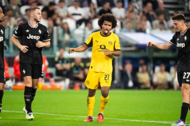 Torino, İtalya. 16 Eylül 2025. Allianz Juventus Stadyumu. UEFA Şampiyonlar Ligi 2025-26. Juventus, Borussia Dortmund 'a karşı. 4-4. Karim Adeyami, Borussia Dortmund.