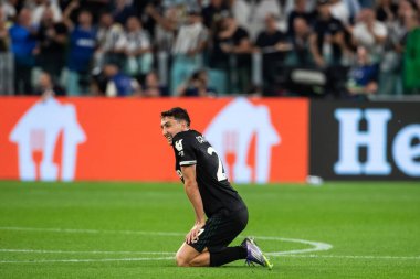 Torino, İtalya. 16 Eylül 2025. Allianz Juventus Stadyumu. UEFA Şampiyonlar Ligi 2025-26. Juventus, Borussia Dortmund 'a karşı. 4-4. Andrea Cambiaso, Juventus.