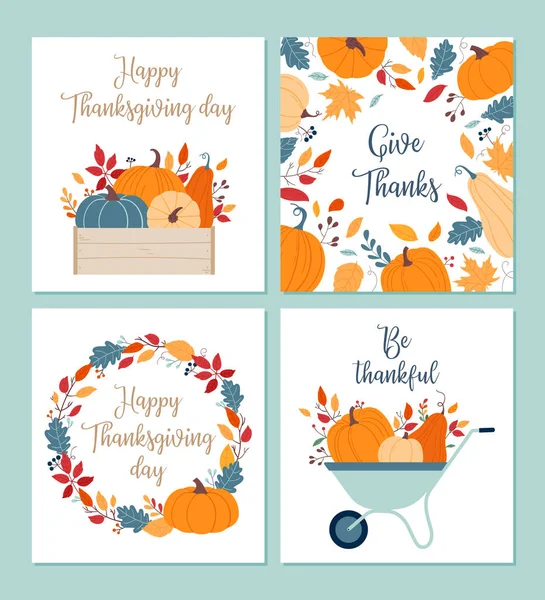 Día de Acción de Gracias. Conjunto de tarjetas de felicitación, volante, banner, plantillas de póster. Símbolos dibujados a mano, calabazas y hojas de otoño. — Archivo Imágenes Vectoriales