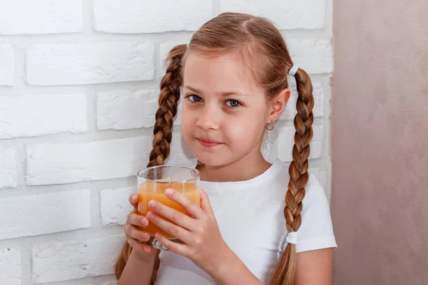 Glass Orange Juice Child Hands — Stock Photo, Image