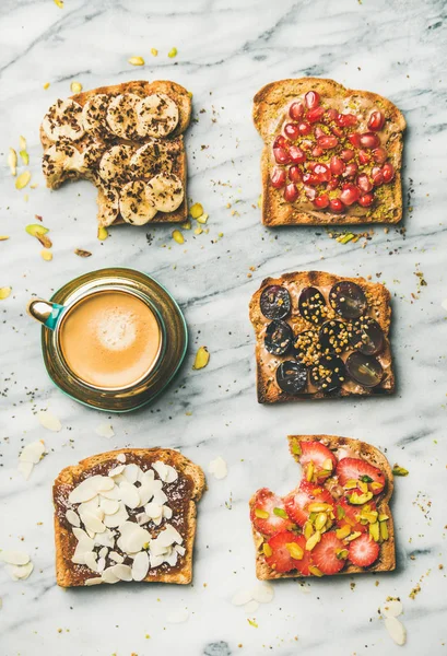 Healthy Breakfast Snack Vegan Wholegrain Toasts Fruit Seeds Nuts Peanut — Stock Photo, Image