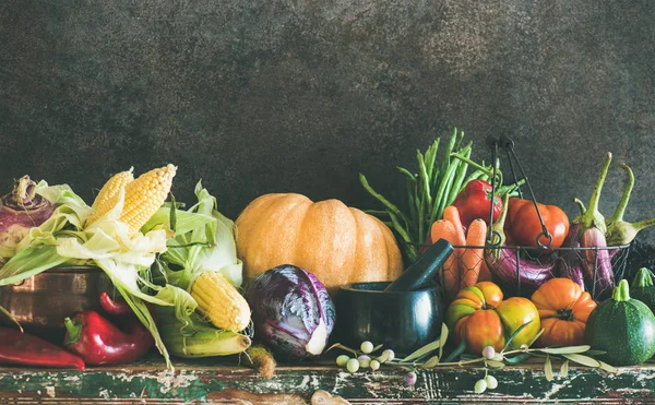 Podzim Vegetariánské Jídlo Přísada Rozmanitost Sortiment Různých Podzimní Zeleniny Pro — Stock fotografie