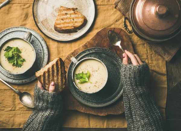 Herbst Winter Home Dinner Flachlage Herbstwärmende Sellerie Sahne Suppe Und — Stockfoto