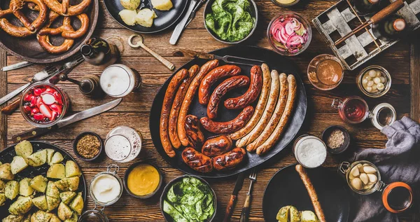 Flat Lay Octoberfest Dinner Table Concept Grilled Veal Pork Sausages — стокове фото