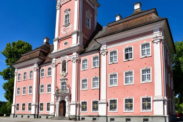 Uhldingen-Muhlhofen, Almanya - 27 Mayıs 2020: Birnau Abbey Kilisesi.